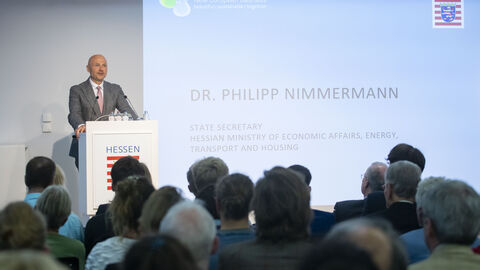 Begrüßung durch Staatssekretär Dr. Philipp Nimmermann (HMWEVW) Landesvertretung Brüssel: Staatssekretär Dr. Philipp Nimmermann (HMWEVW)